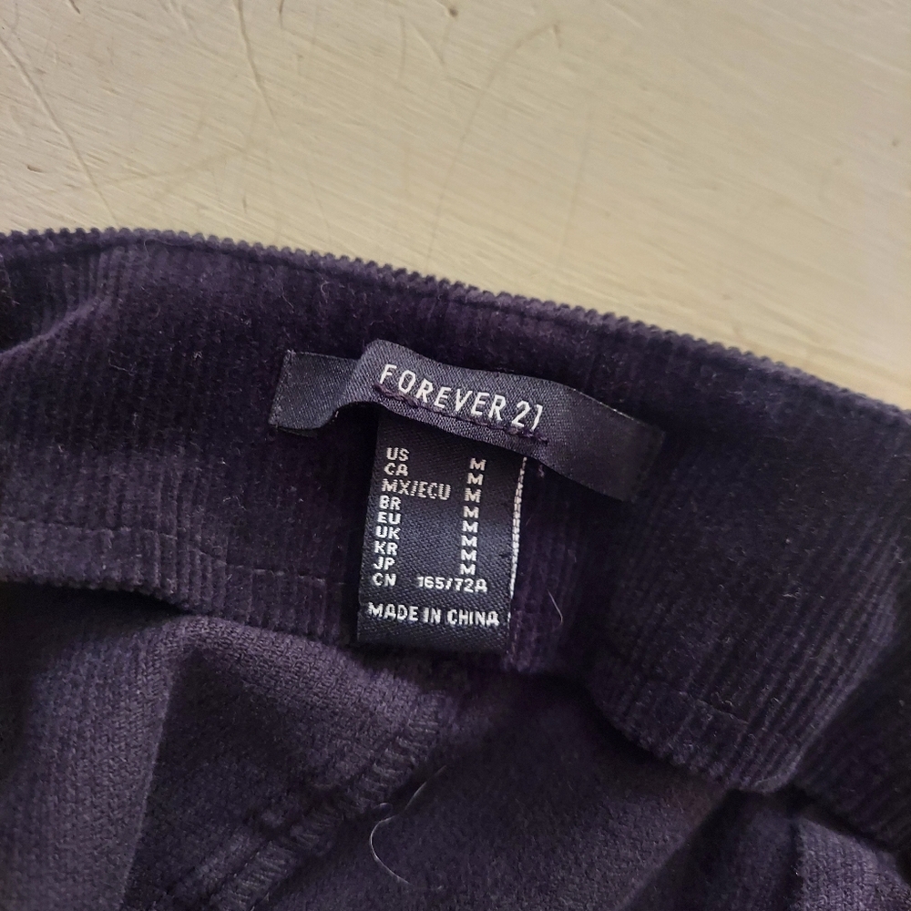 Forever 21 black corduroy mini skort side tie Sz medium - Picture 3 of 7